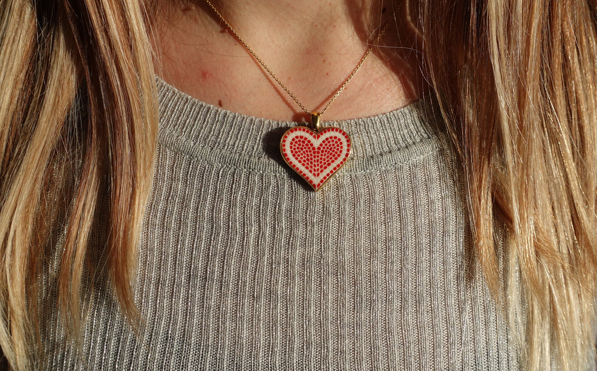 Heart micro mosaic pendant in solid 14k Gold